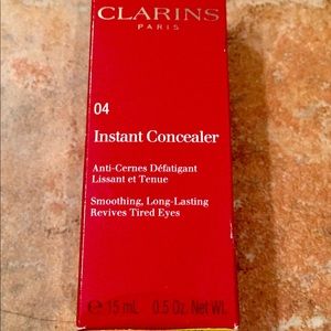 Instant Concealer by Clarins